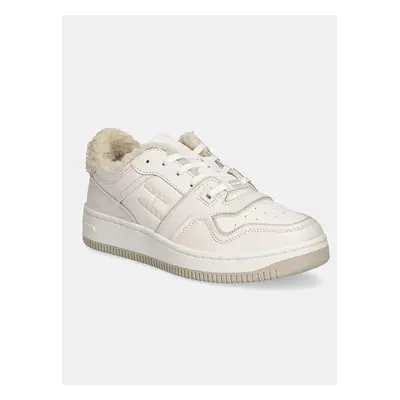 Sneakers boty Tommy Jeans TJW RETRO BASKET WL bílá barva, EN0EN02593