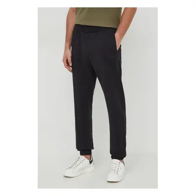 Bavlněné tepláky Pepe Jeans JOE JOGGER černá barva, PM211645