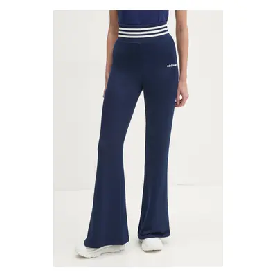 Tepláky adidas Originals FLARED PANTS tmavomodrá barva, s aplikací, JC7688