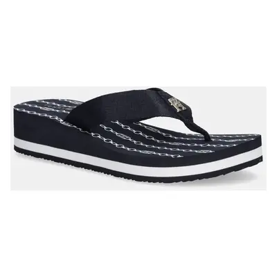 Žabky Tommy Hilfiger IM TH CHAINPRINT MIDWEDGE SANDAL dámské, tmavomodrá barva, na klínku, FW0FW