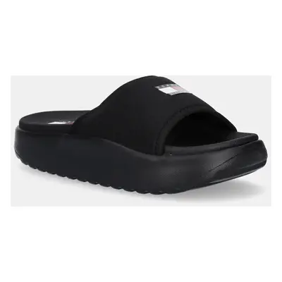 Pantofle Tommy Jeans COMFY POOL SLIDE dámské, černá barva, na platformě, EN0EN02765