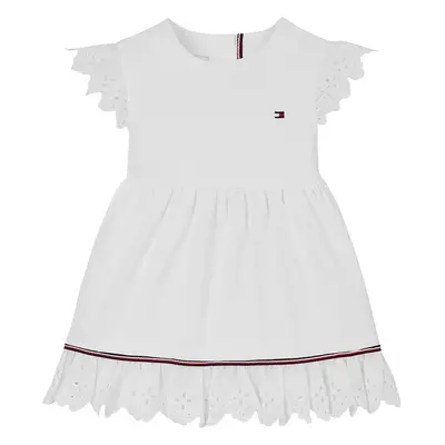 Kojenecké šaty Tommy Hilfiger bílá barva, mini, áčková, KN0KN02046