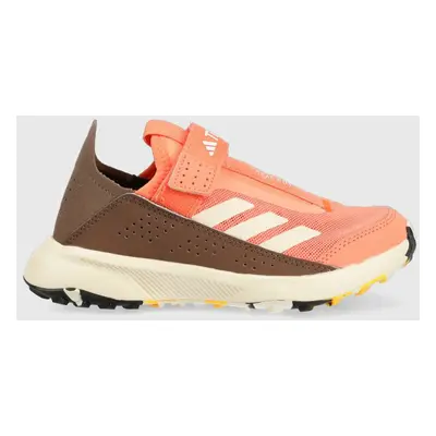 Dětské sneakers boty adidas TERREX TERREX VOYAGER 21 S oranžová barva