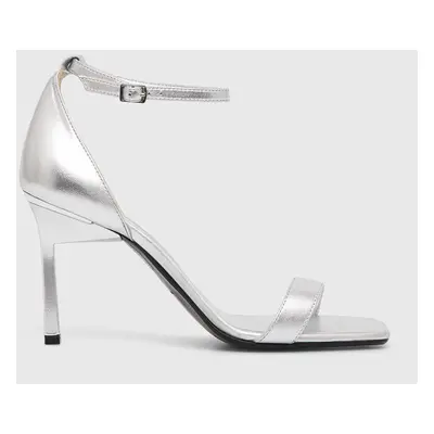 Kožené sandály Calvin Klein HEEL SANDAL 90 MET stříbrná barva, HW0HW02132