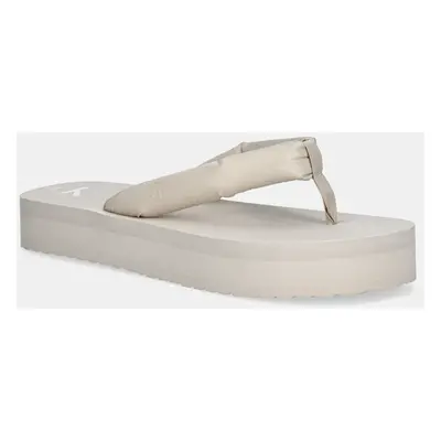 Žabky Calvin Klein Jeans BEACH SANDAL FLATFORM TTXR SATIN dámské, béžová barva, na platformě, YW