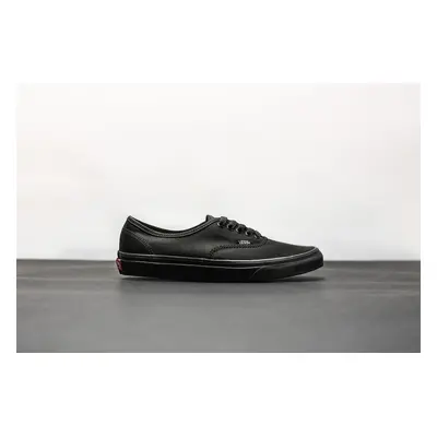 Vans UA Authentic