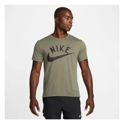 Nike Miler Swoosh