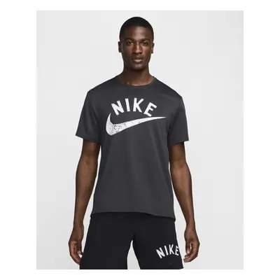 Nike Miler Swoosh