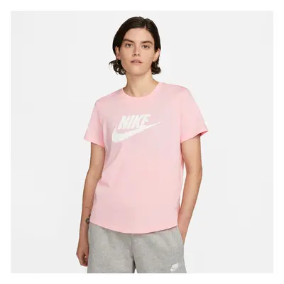 Nike Sportswear Essentials