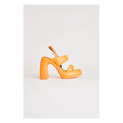 Sandále karl lagerfeld astragon hi puffa strap sandal orange lthr