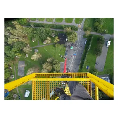 : Bungee jumping z jeřábu ve dvou