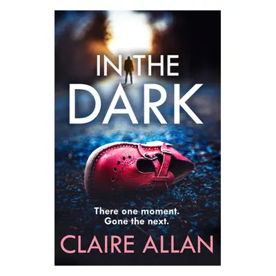 "In the Dark" - "" ("Allan Claire")(Paperback)