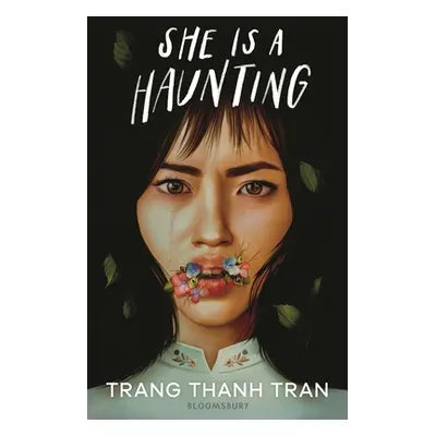 "She Is a Haunting" - "" ("Tran Trang Thanh")(Pevná vazba)