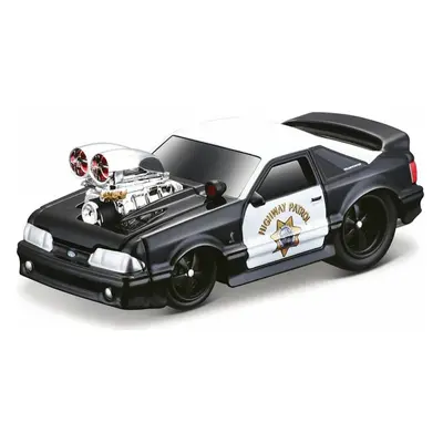 Maisto - Muscle Machines - 1993 Ford Mustang SVT Cobra, 1:64