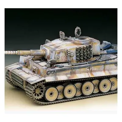 Model Kit tank 13264 - TIGER-I WWII TANK "EARLY-EXTERIOR MODEL" (1:35)