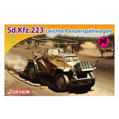 Model Kit military 7420 - Sd.Kfz.223 Panzerfunkwagen (1:72)