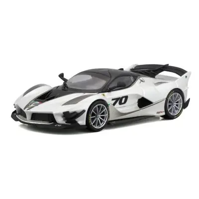 Bburago 1:43 Ferrari Racing FXX-K EVO 2017 bílá/černá