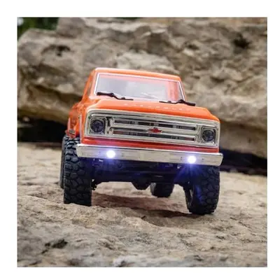 Axial SCX24 Chevrolet C10 1967 1:24 4WD RTR oranžový