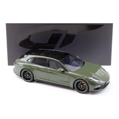 1:18 Porsche Panamera Turbo S Sport Turismo