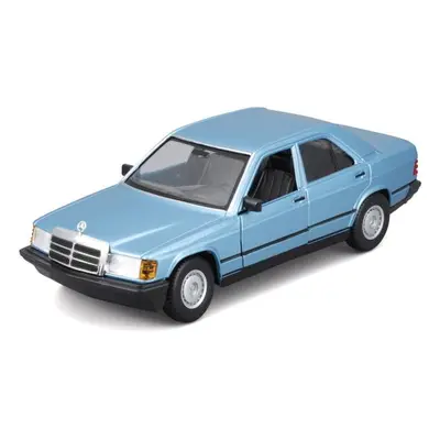 Bburago 1:24 Plus - 1987 Mercedes-Benz 190E - Diamantově modrá