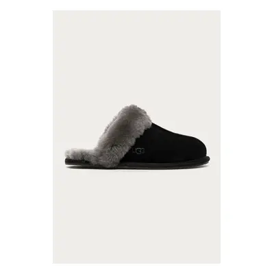 Semišové papuče UGG Scuffette II 1106872-BCGR