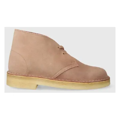 Semišové polobotky Clarks Desert Boot dámské, béžová barva, na plochém podpatku, 26173214