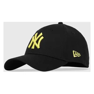 Bavlněná baseballová čepice New Era NEW YORK YANKEES černá barva, s aplikací