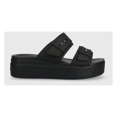 Pantofle Crocs Brooklyn Low Wedge Sandal dámské, černá barva, na platformě, 208728