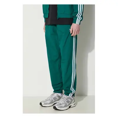 Tepláky adidas Originals Adicolor Woven Firebird Track Top zelená barva, s aplikací, IT2497