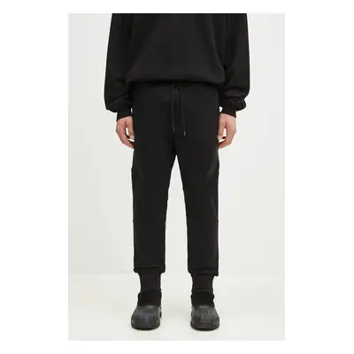 Bavlněné tepláky C.P. Company Diagonal Raised Fleece Lens Sweatpants černá barva, 17CMSP084A0050