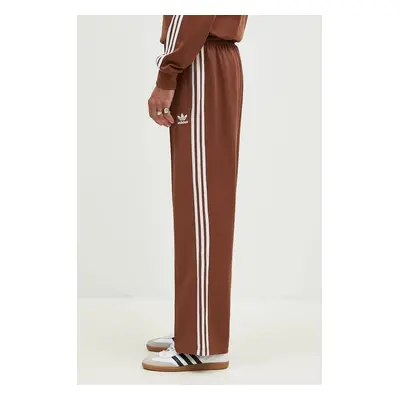 Tepláky adidas Originals Baggy Track Pant hnědá barva, s aplikací, IZ2476