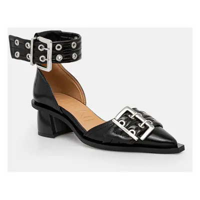 Lodičky GANNI Feminine Buckle Open Cut Pump Naplack černá barva, na podpatku, S2891