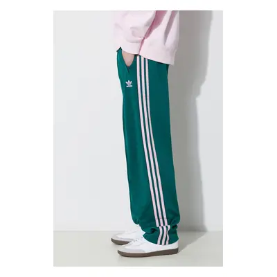 Tepláky adidas Originals zelená barva, s aplikací, IM9818