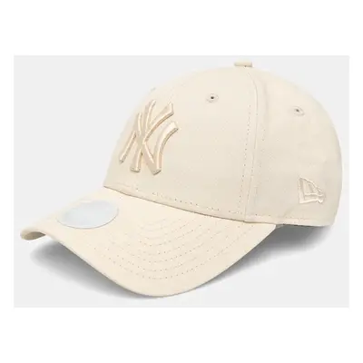 Bavlněná baseballová čepice New Era LEAGUE ESSENTIAL 9FORTY® NEW YORK YANKEES béžová barva, s ap