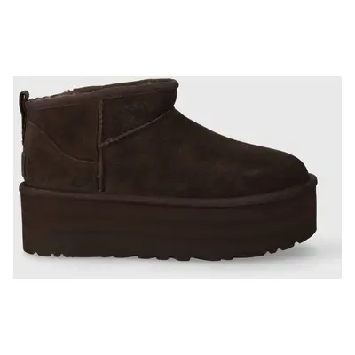 Semišové sněhule UGG Classic Ultra Mini Platform hnědá barva, 1135092