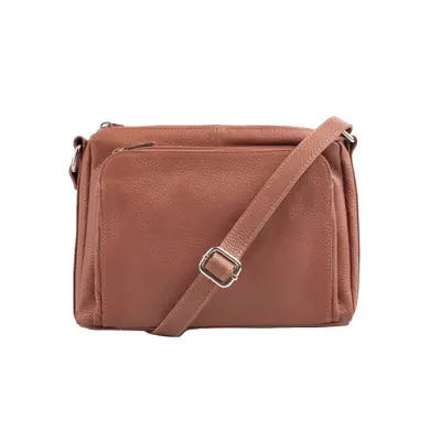 Kožená crossbody kabelka MaxFly 5542 hnědá cognac