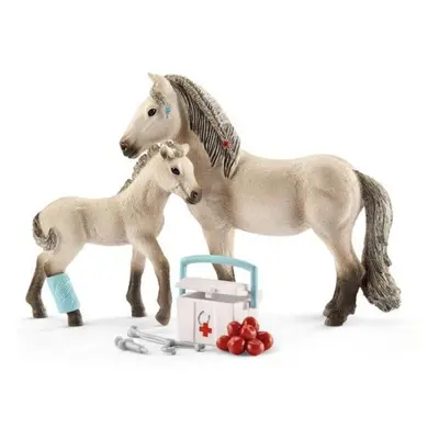 Schleich 42430 set hříbě a islandská klisna s lékárničkou