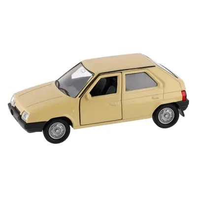 Kovový model 1:34 škoda favorit volný chod, krémová