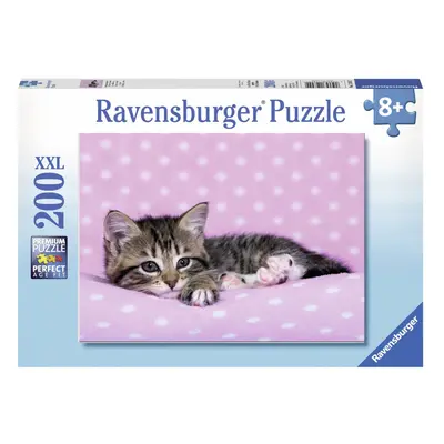 Ravensburger 12824 roztomilé koťátko na růžové dece 200 dílků