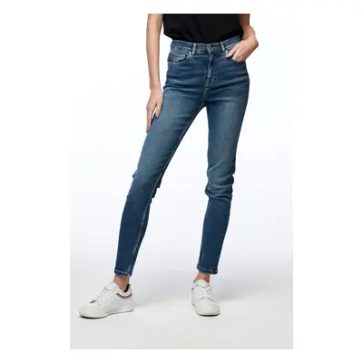 Dámské džíny CROSS JEANS Judy klasicky modré-seprané-31/32