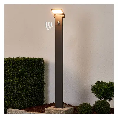 Lucande Patníková LED lampa Marius s čidlem, 100 cm