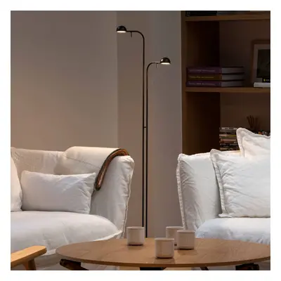 Vibia Vibia Pin 1670 LED stojací lampa, 143 cm, černá