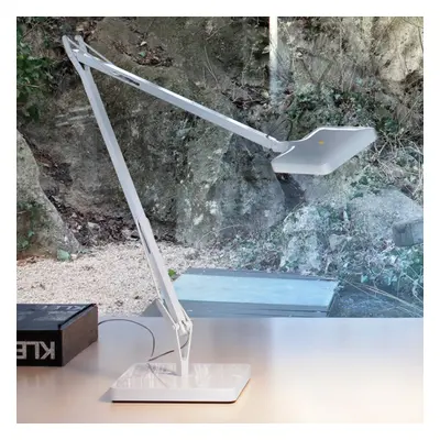 FLOS FLOS Kelvin LED stolní lampa v bílé barvě