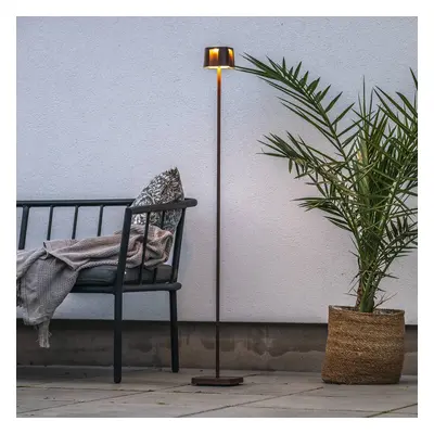 Konstsmide Pěkná LED dobíjecí stojací lampa, rezavá barva, hliník, IP54, stmívač, CCT