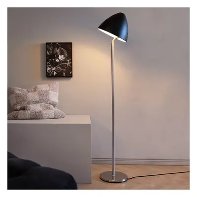 Dyberg Larsen Stojací lampa Dyberg Larsen Oulu, černá/ocel, výška 128 cm