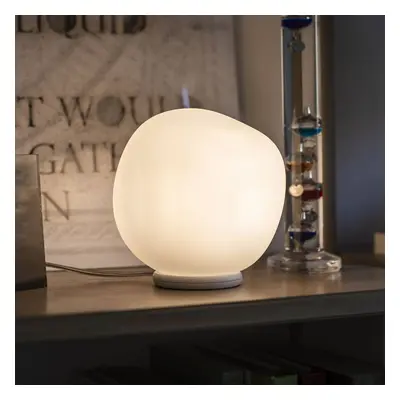 Foscarini Stolní lampa Foscarini Hoba Piccola, Ø 13 cm, vypínač, sklo