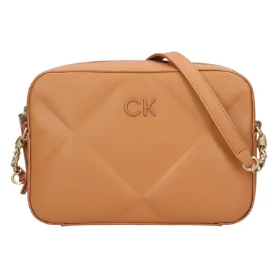 Dámská crossbody kabelka Calvin Klein Quina - hnědá