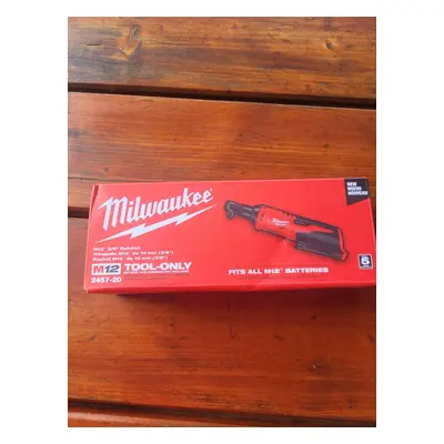 Milwaukee 2457-20 ráčna aku M12