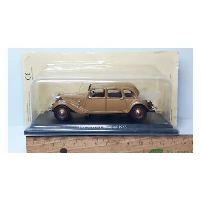 Citroën Traction 11 A Limousine (1936) - Atlas 1/43 (M45-24)