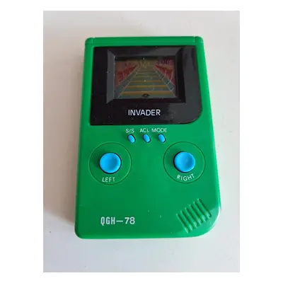 Digitálna Lcd retro hra Invader nová a funkčná.